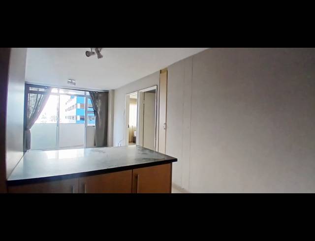 3 BEDROOM APARTMENT TO LET IN SOUTH BEACH